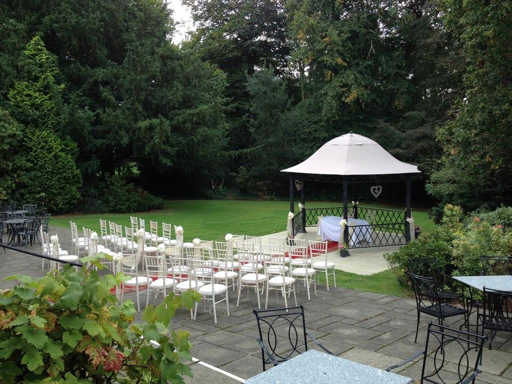 Deanwater Hotel Wilmslow Eksteriør billede